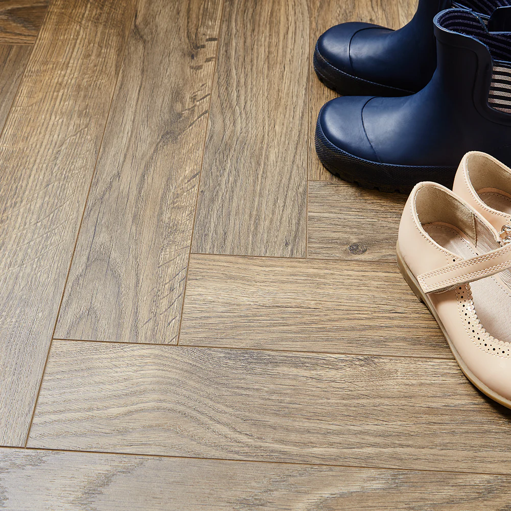 Berry Alloc Thirlmere Herringbone 8mm Laminate Flooring - Dark Oak - Image 3