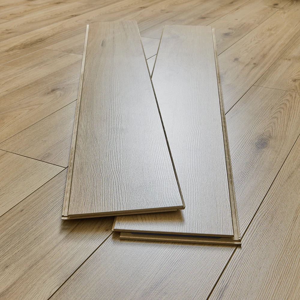 Buttermere 12mm Laminate Flooring - Millennium Oak - Image 4