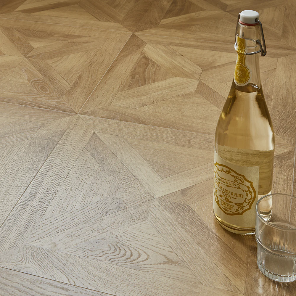 Faus Seathwaite 8mm Laminate Waterproof Parquet Flooring - Classic Oak - Image 3