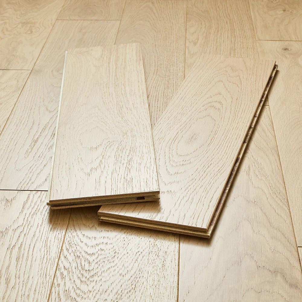 Garda 14mm Lacquered Engineered Wood Flooring - Rustic Vanilla Oak - Image 4