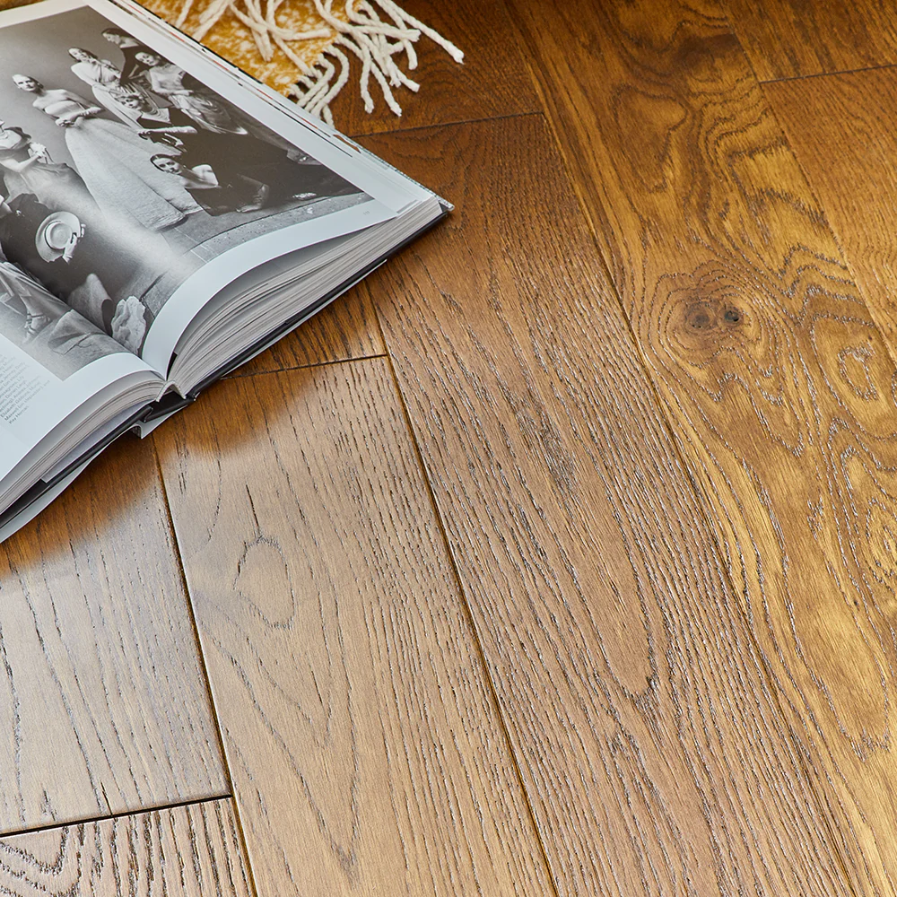 Garda 14mm Lacquered Engineered Wood Flooring - Smoked French Oak - Image 3