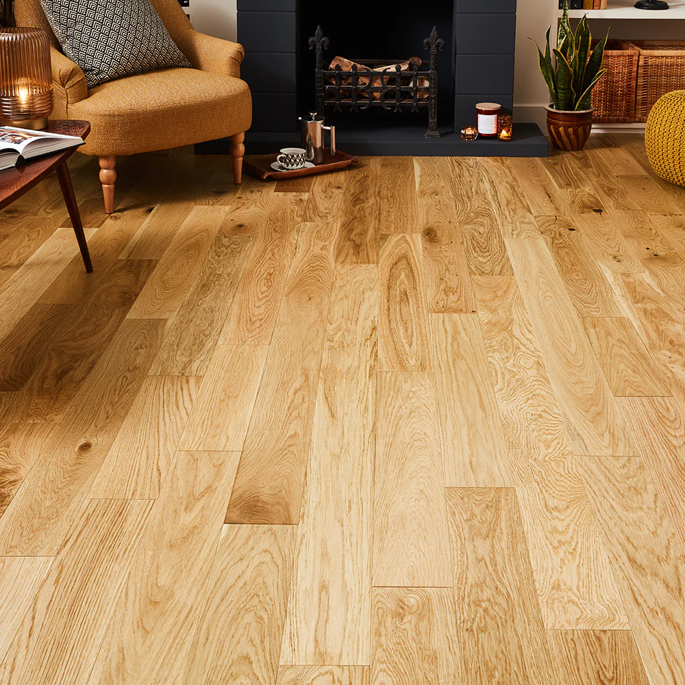 Geneva 14mm Lacquered Engineered Wood Flooring - Rustic Honey Oak - Image 3