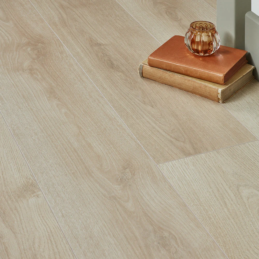 Kronotex Windimere 7mm Laminate Flooring - Spring Oak - Image 3