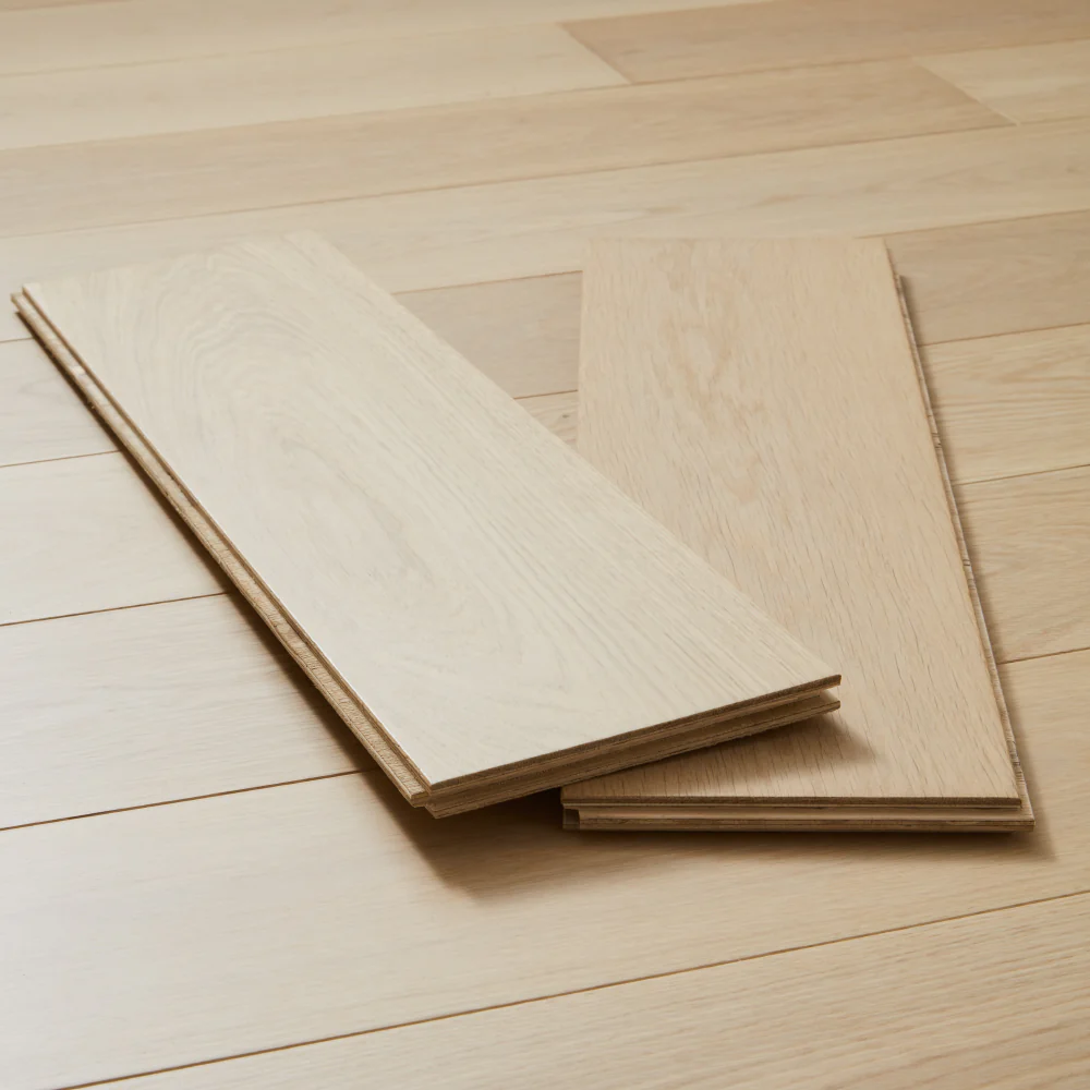 Malaren 14mm Lacquered Engineered Wood Flooring - Honey Oak - Image 4