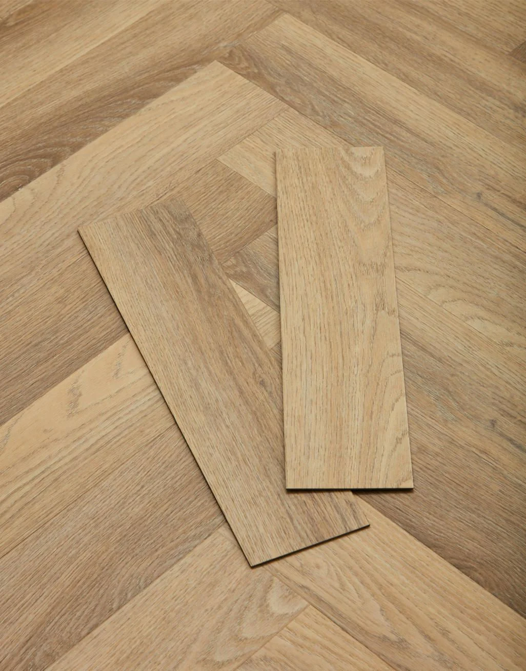 Asenso Signature Herringbone - Woodland Oak - Image 3