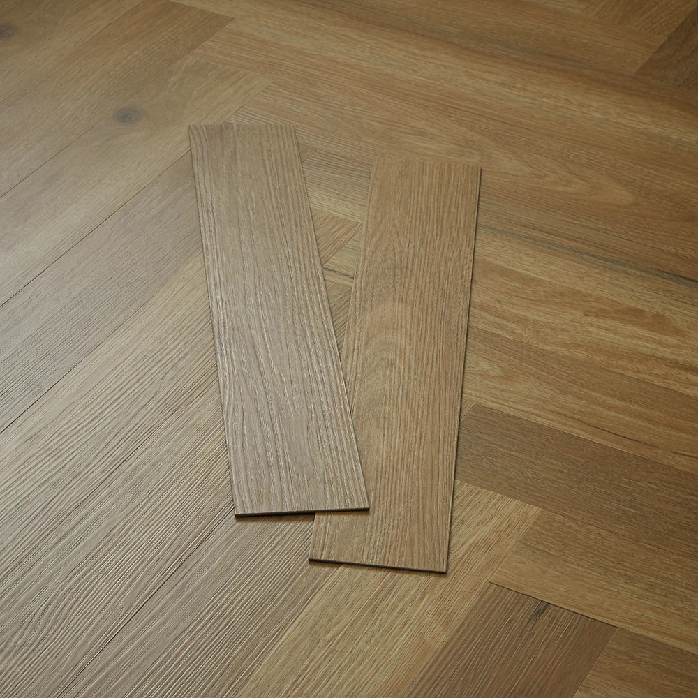 Rannerdale LVT Herringbone Flooring - Natural Oak - Image 4