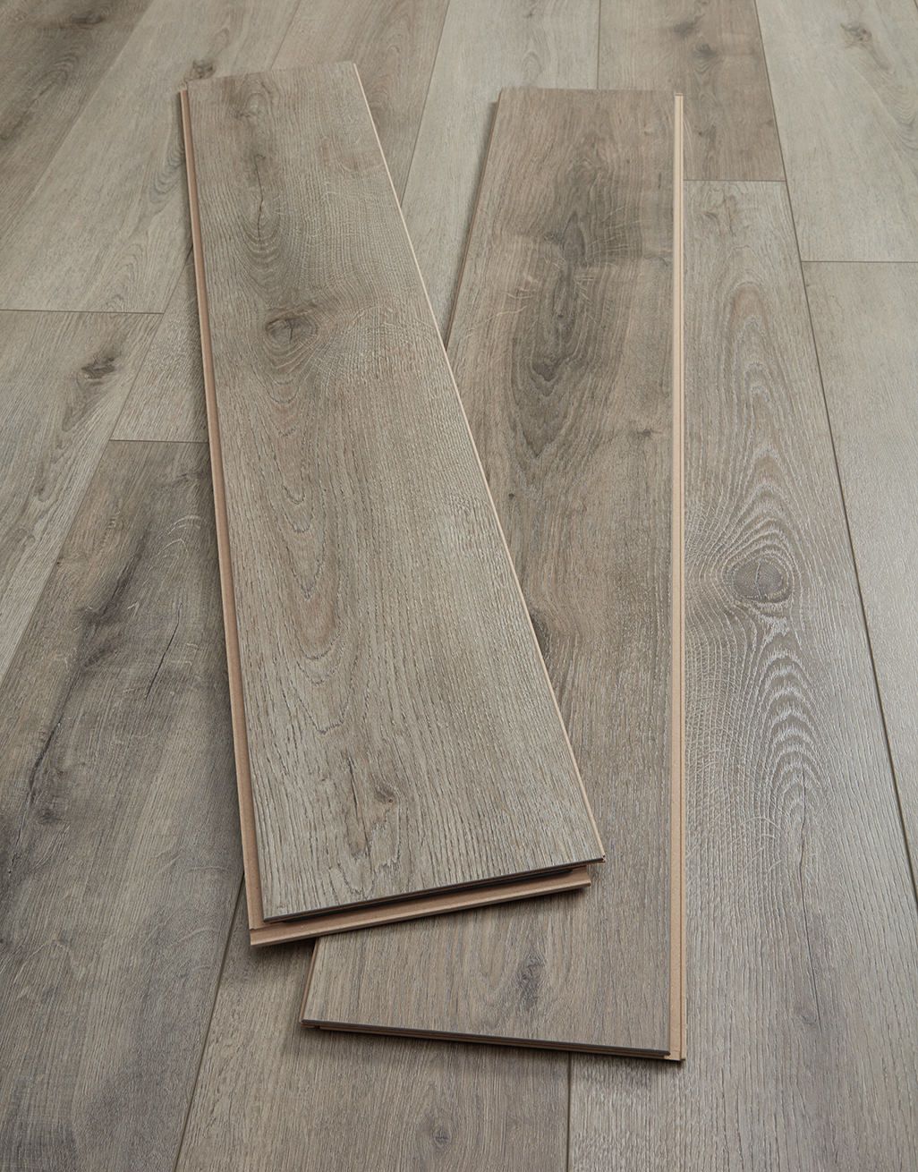 Ravello Vintage 12mm Laminate Flooring -  Grey Oak - Image 3